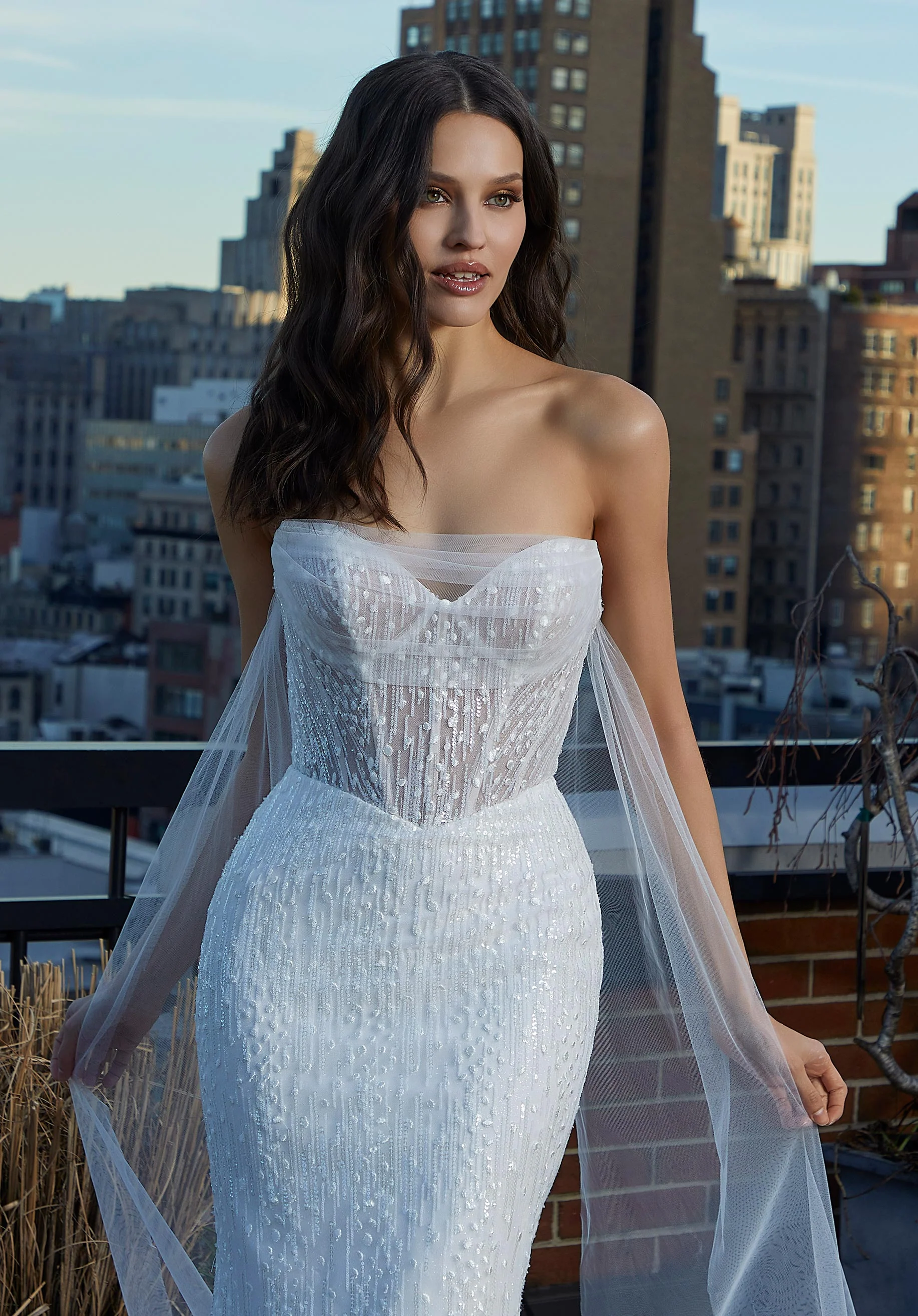 Saskia Wedding Dress - Image 3