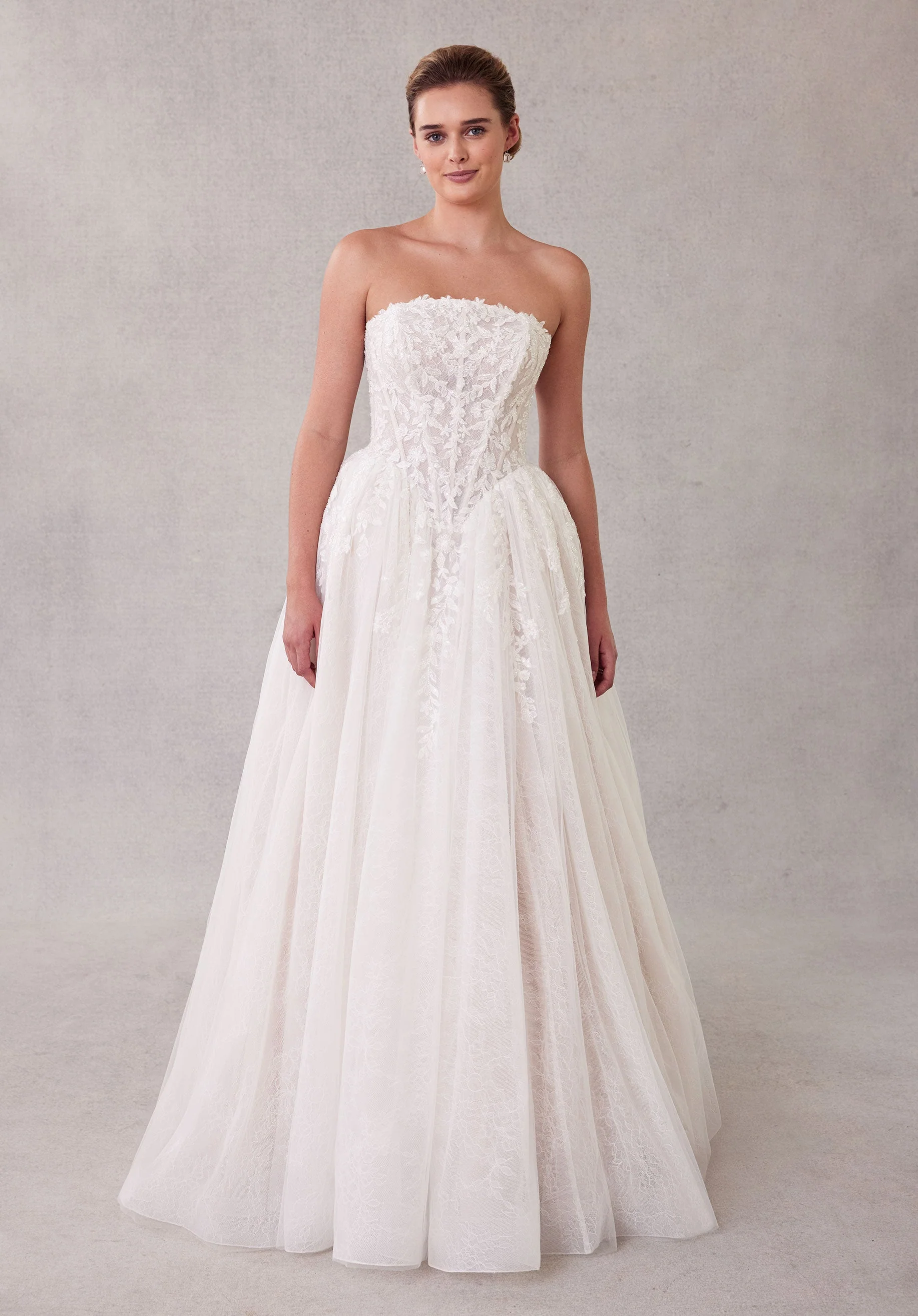 Seattle Wedding Dress - Image 3