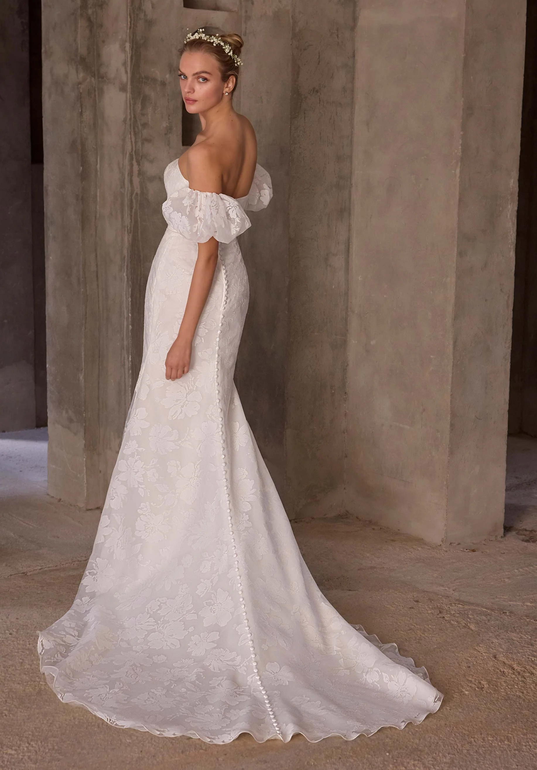 Sen Wedding Dress - Image 5