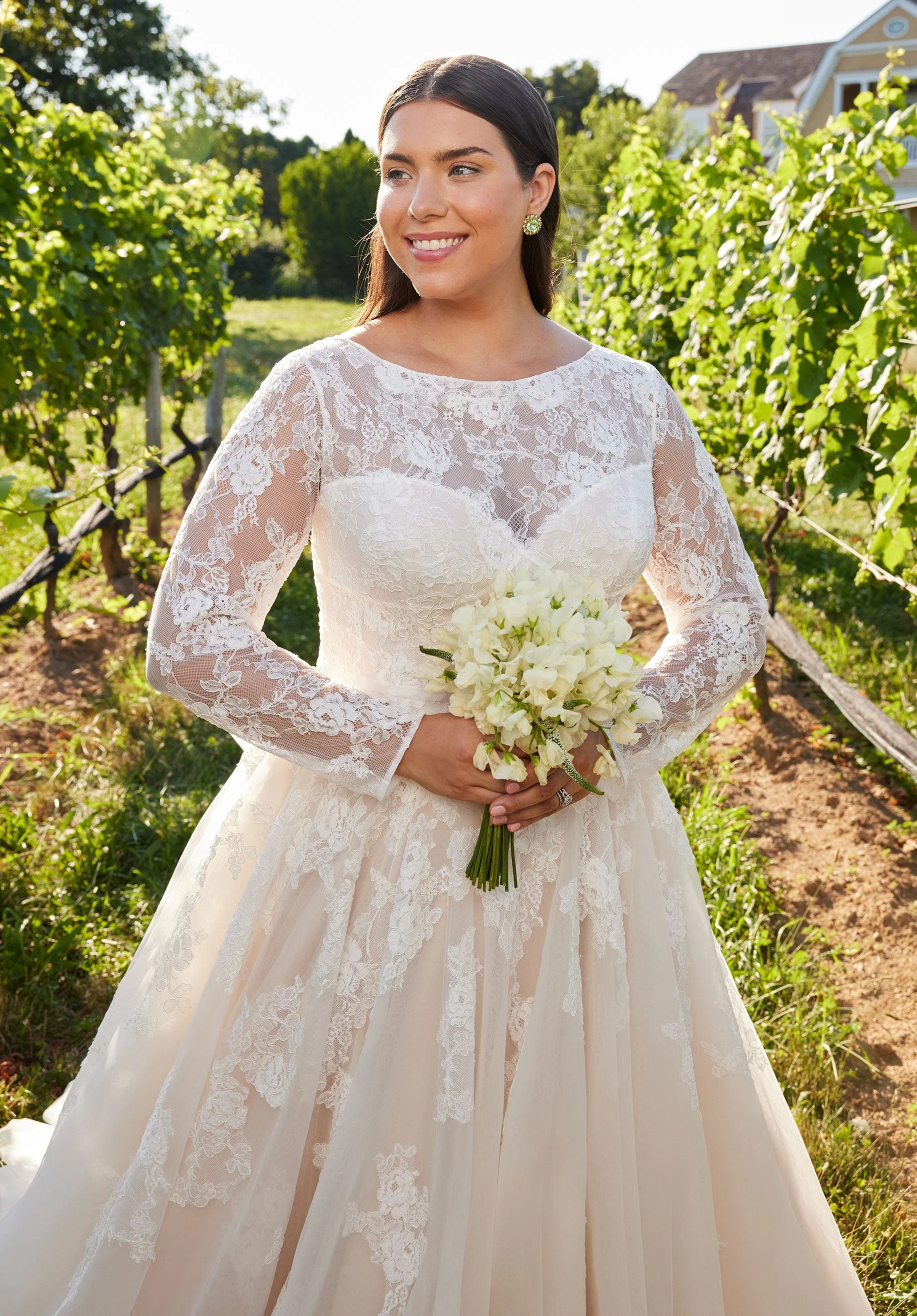 Shenna Wedding Dress - Image 9