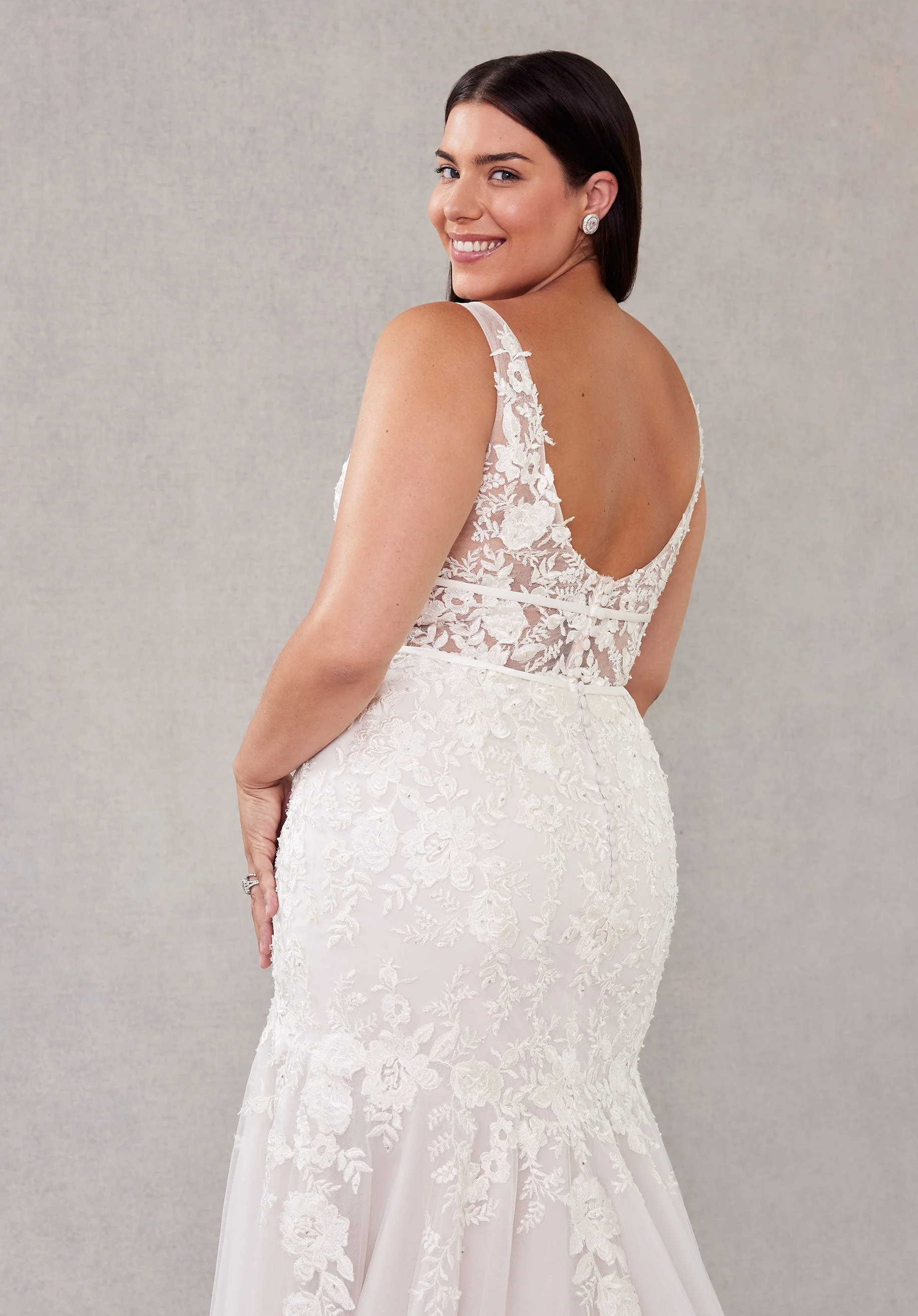 Silver Wedding Dress - Image 9