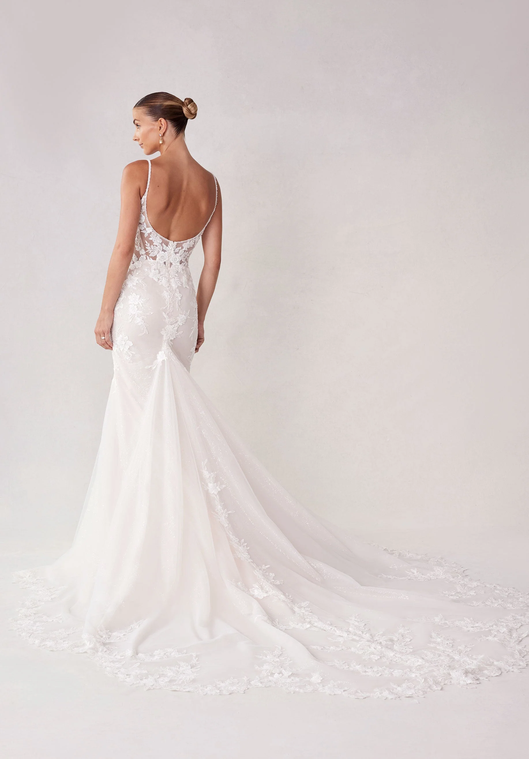 Sinclair Wedding Dress - Image 10