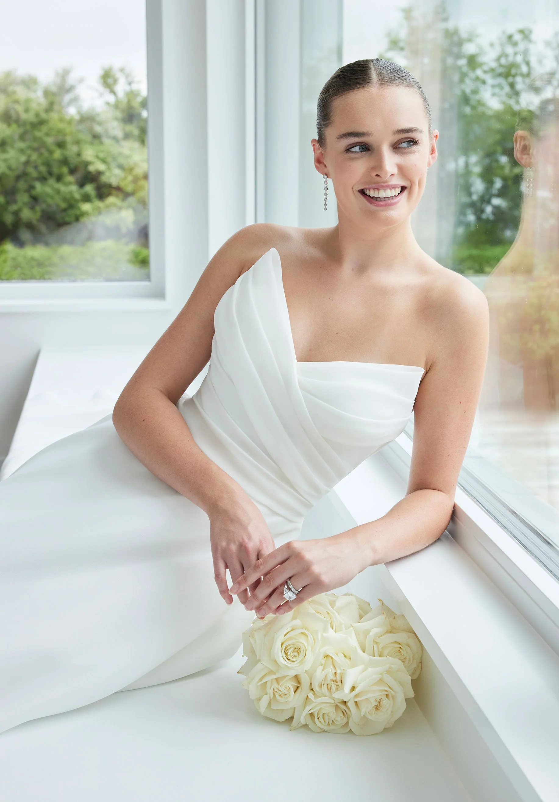 Siya Wedding Dress - Image 5