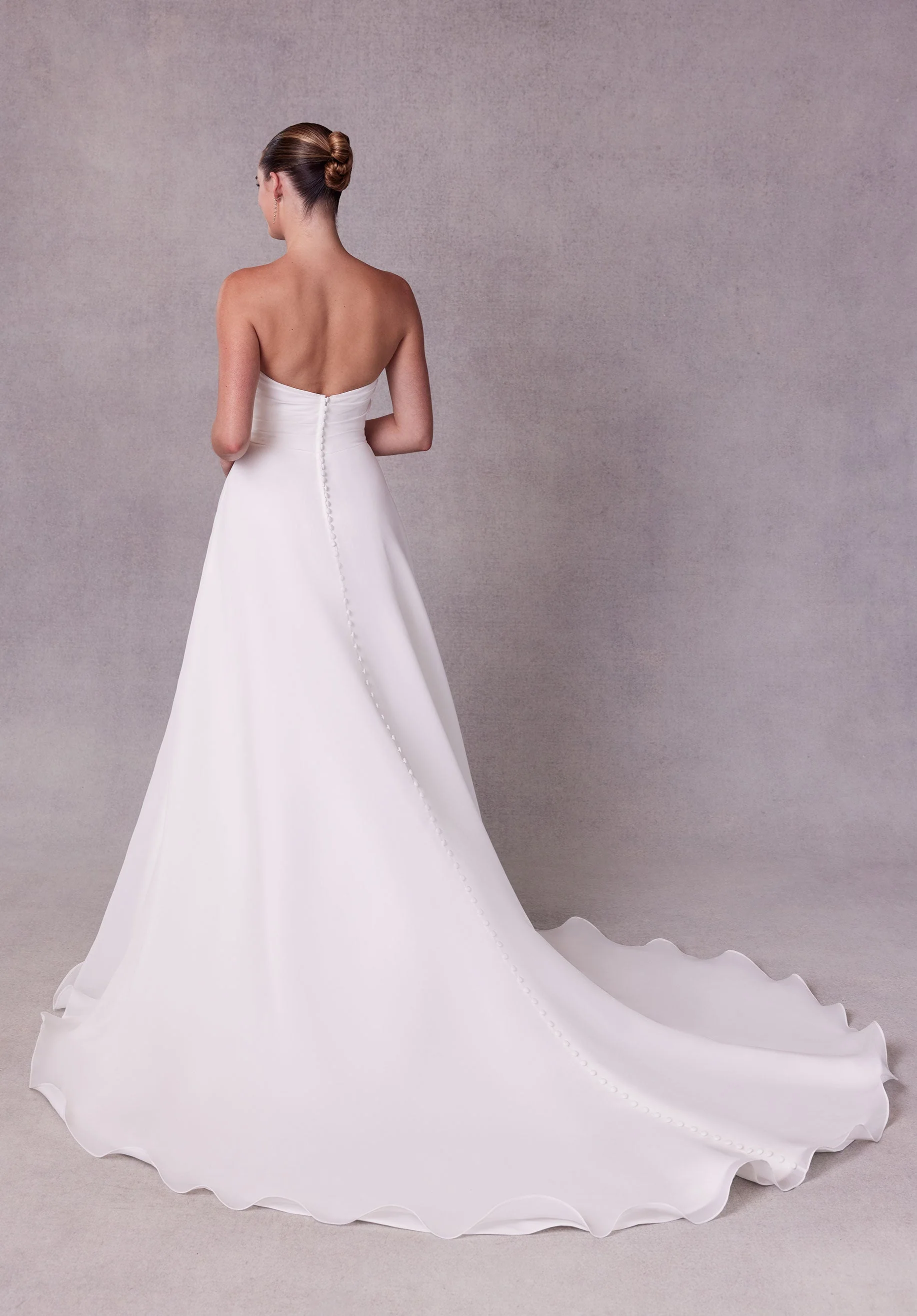Siya Wedding Dress - Image 6