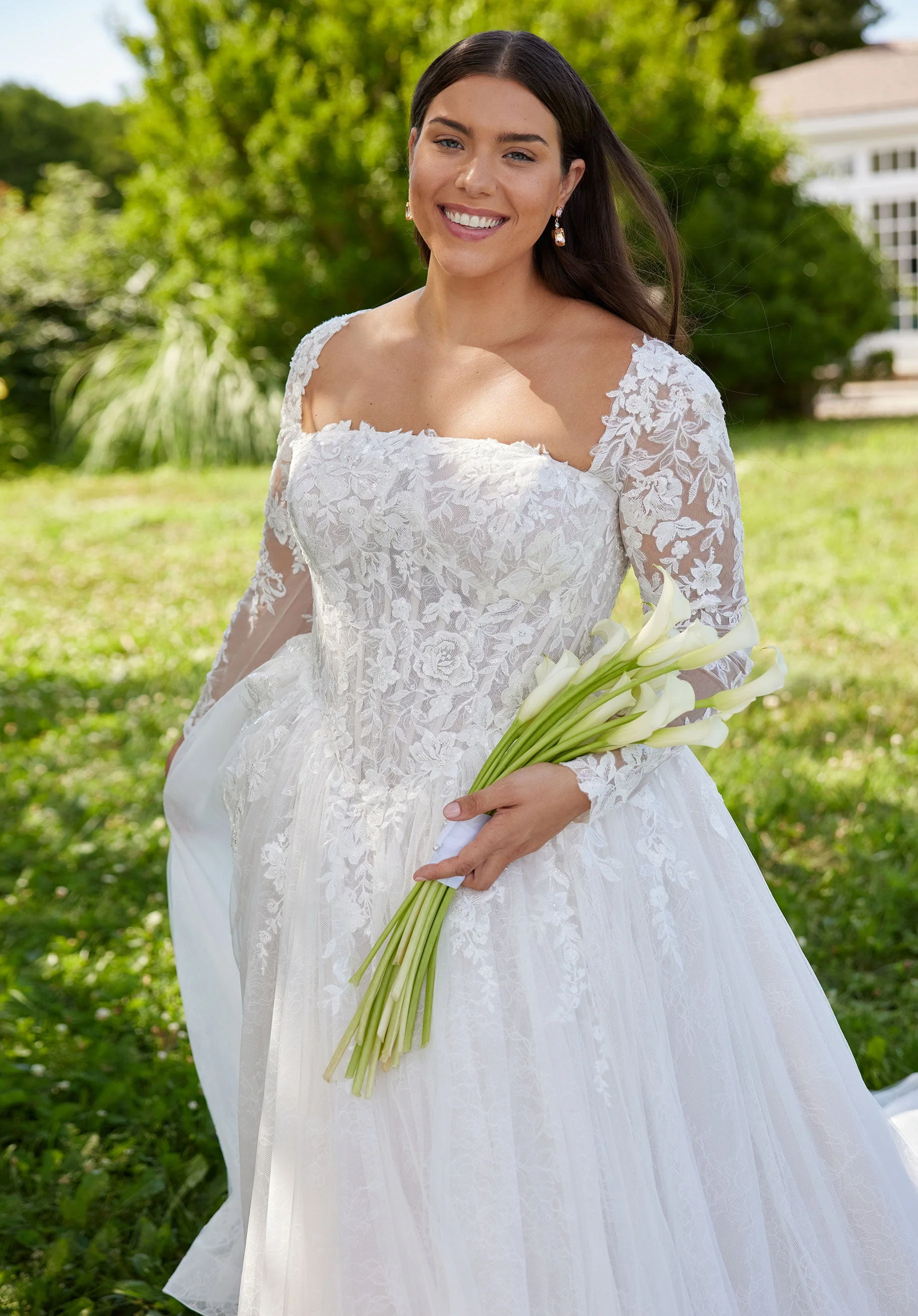 Sola Wedding Dress - Image 5