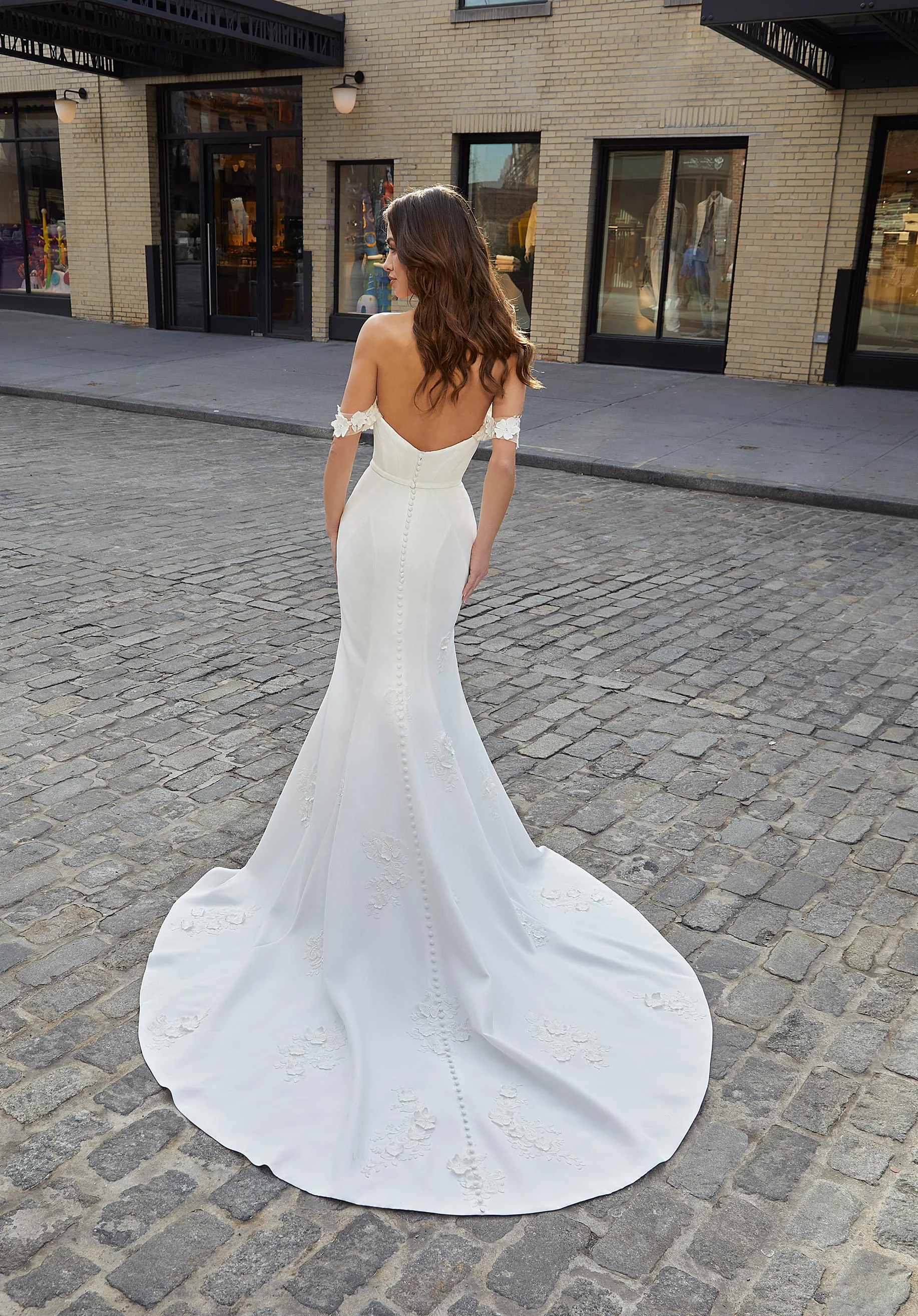 Sonia Wedding Dress - Image 4