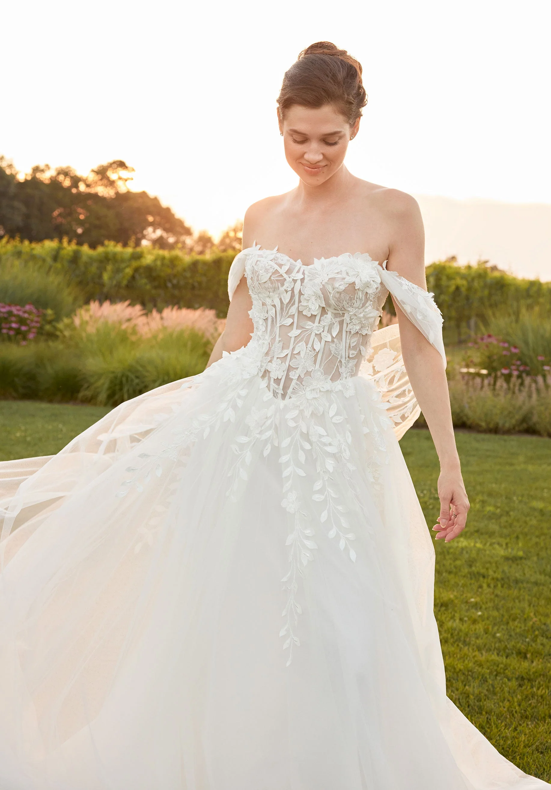 Sonnet Wedding Dress - Image 8
