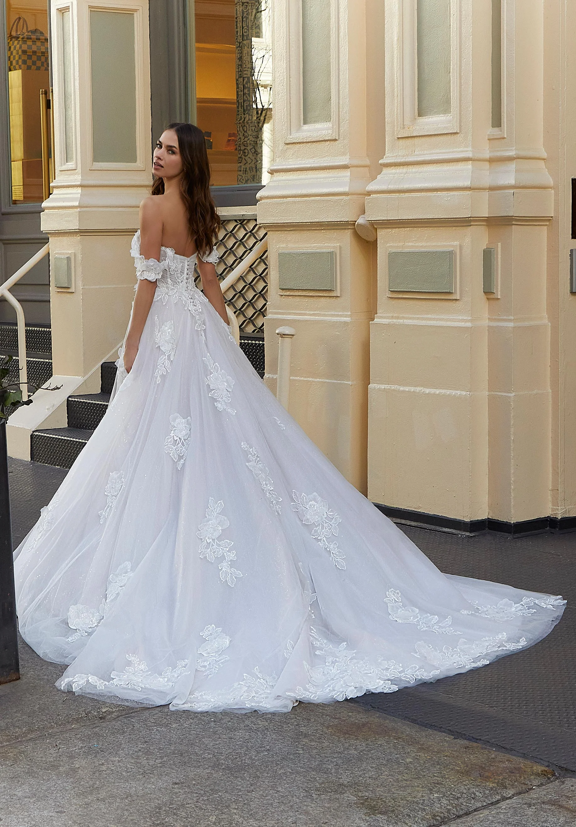 Sophia Wedding Dress - Image 6