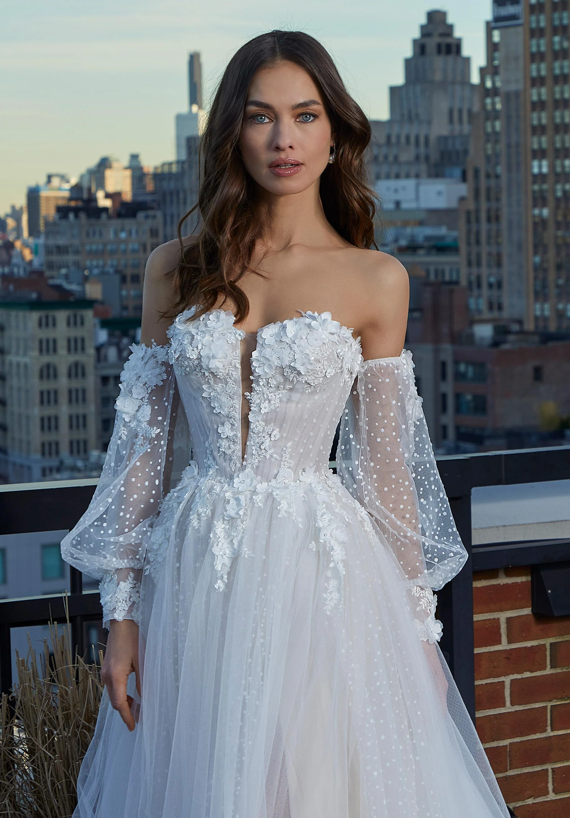 Starla Wedding Dress - Image 2