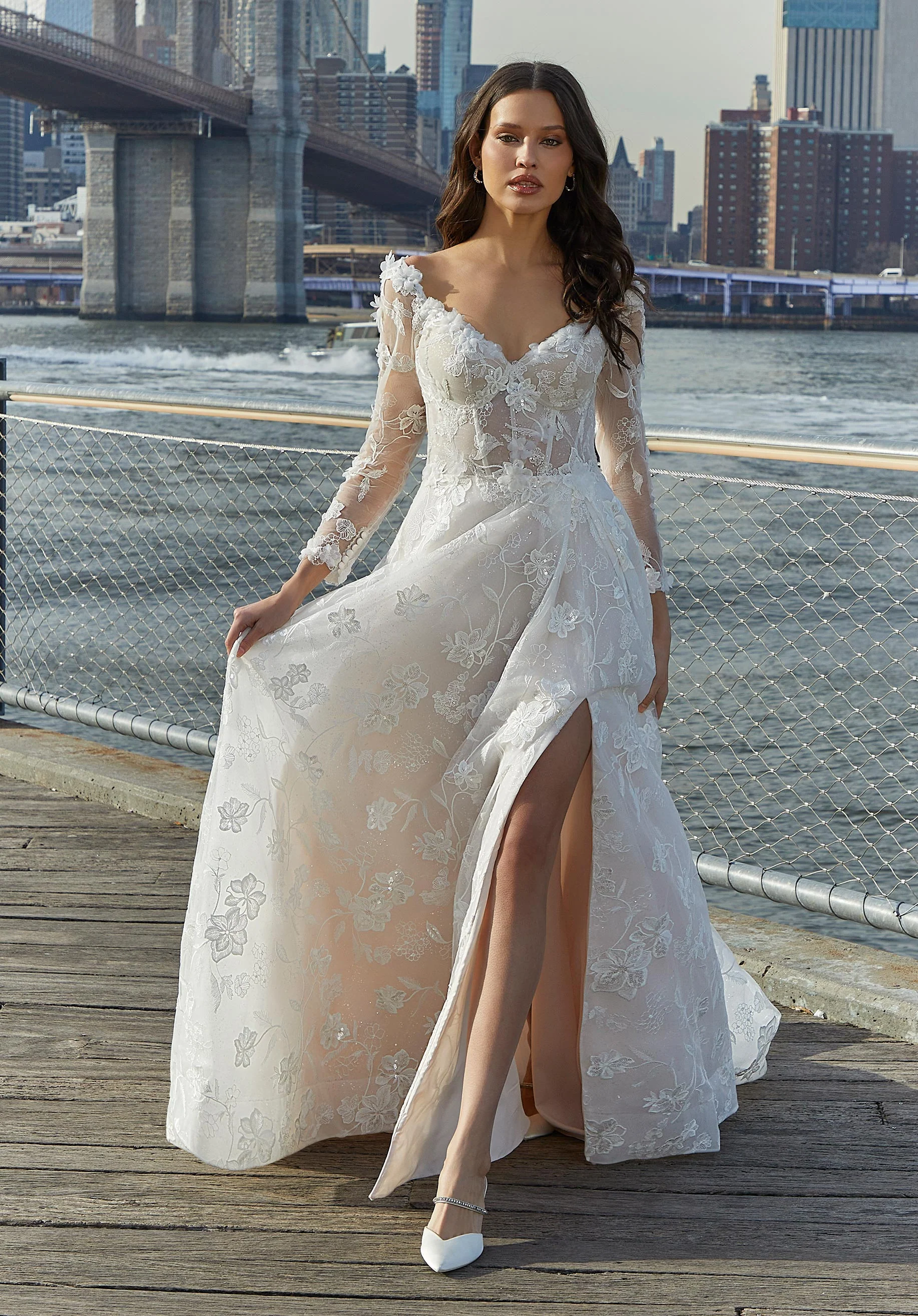 Stefani Wedding Dress - Image 4