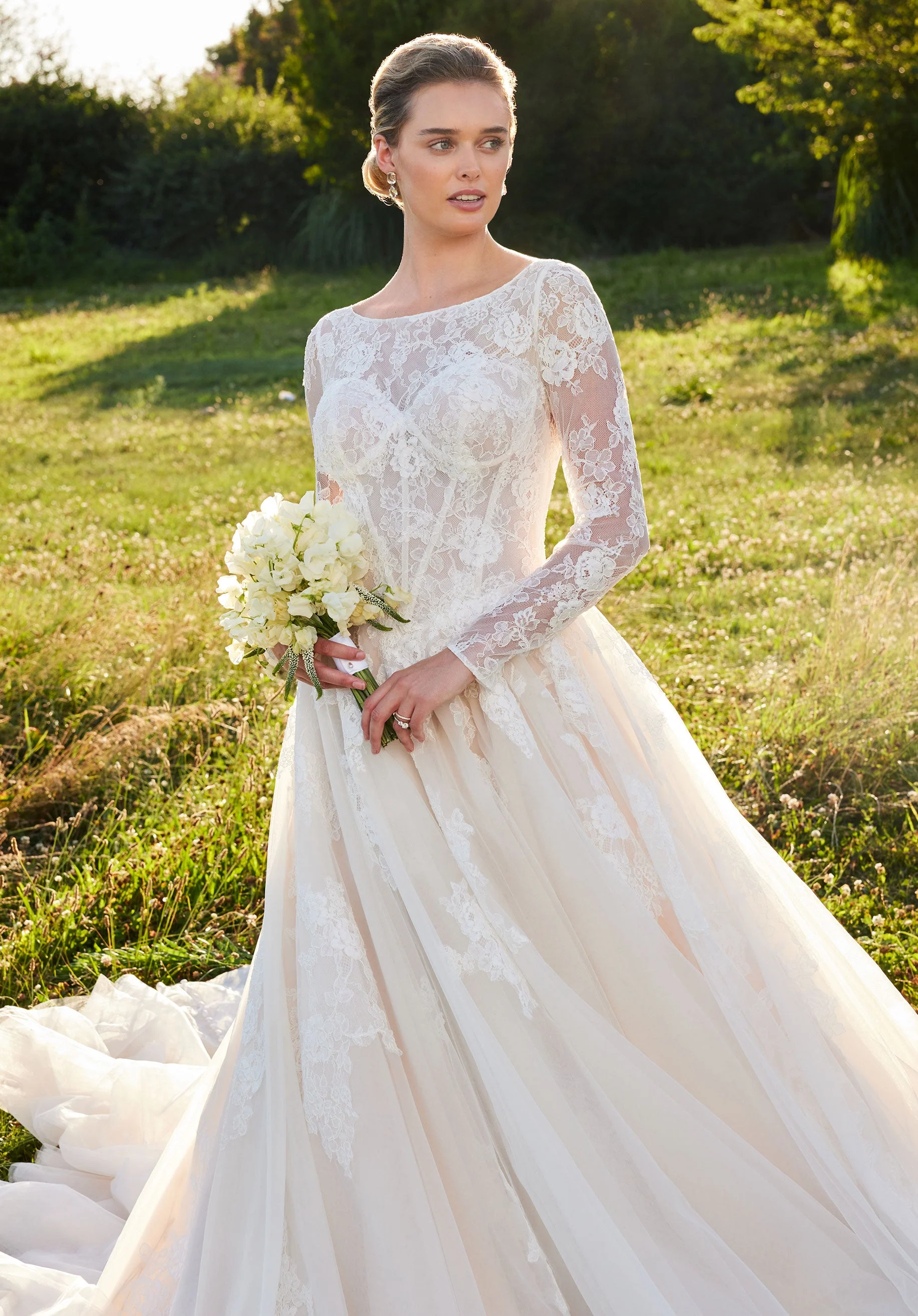 Stelle Wedding Dress - Image 4
