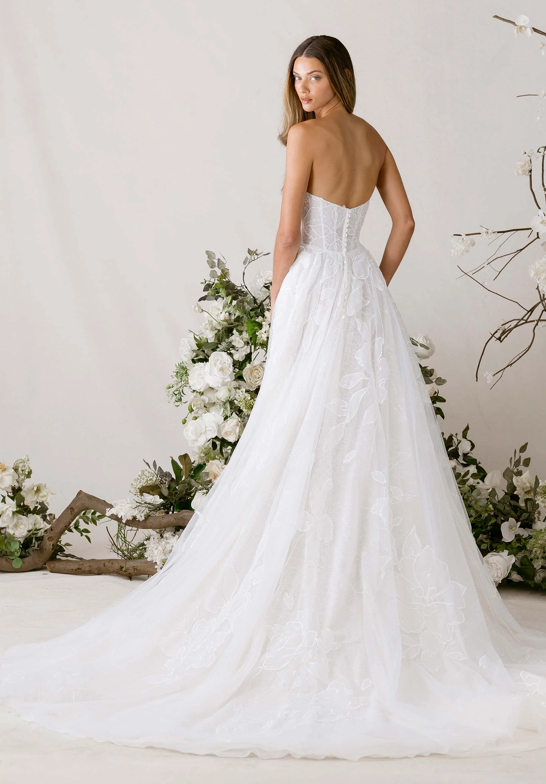 Tendu Wedding Dress - Image 5