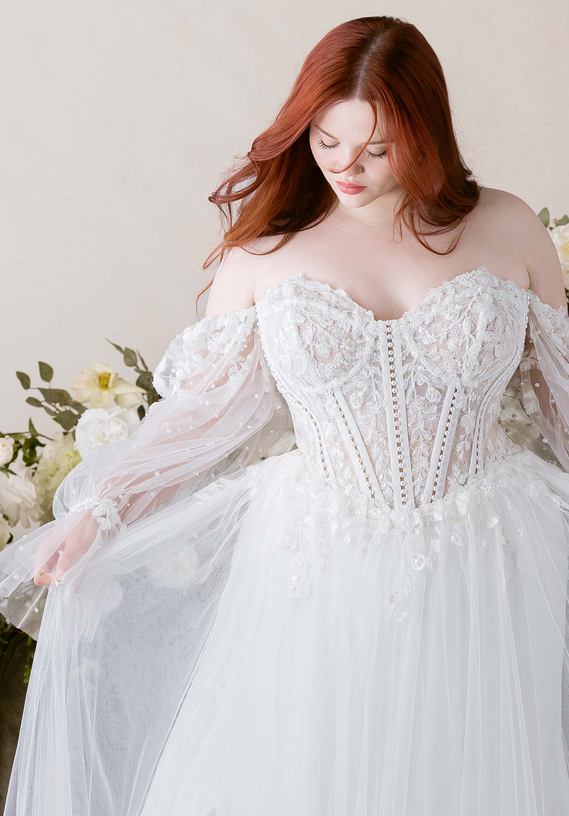 Tesoro Wedding Dress - Image 2
