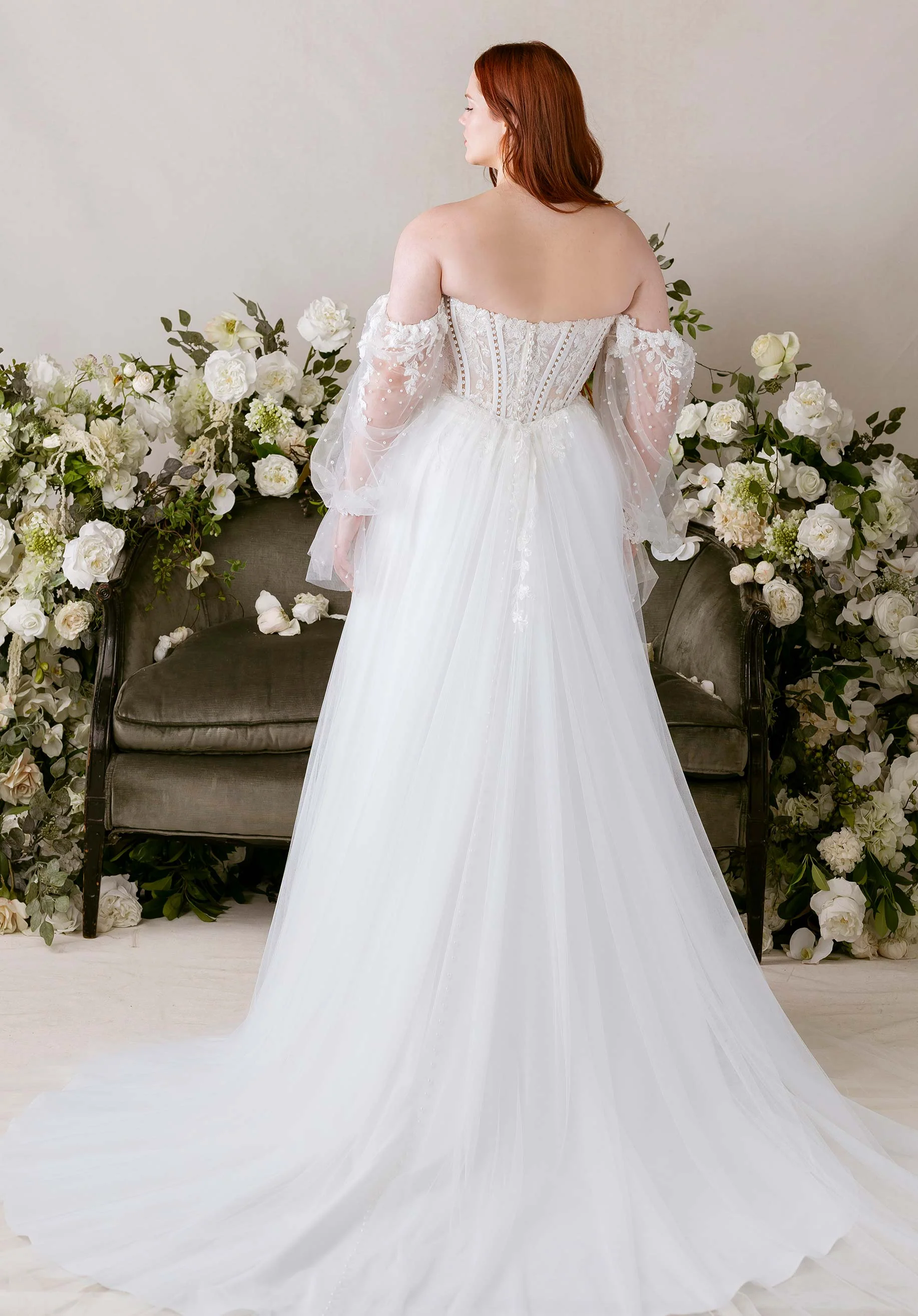 Tesoro Wedding Dress - Image 4