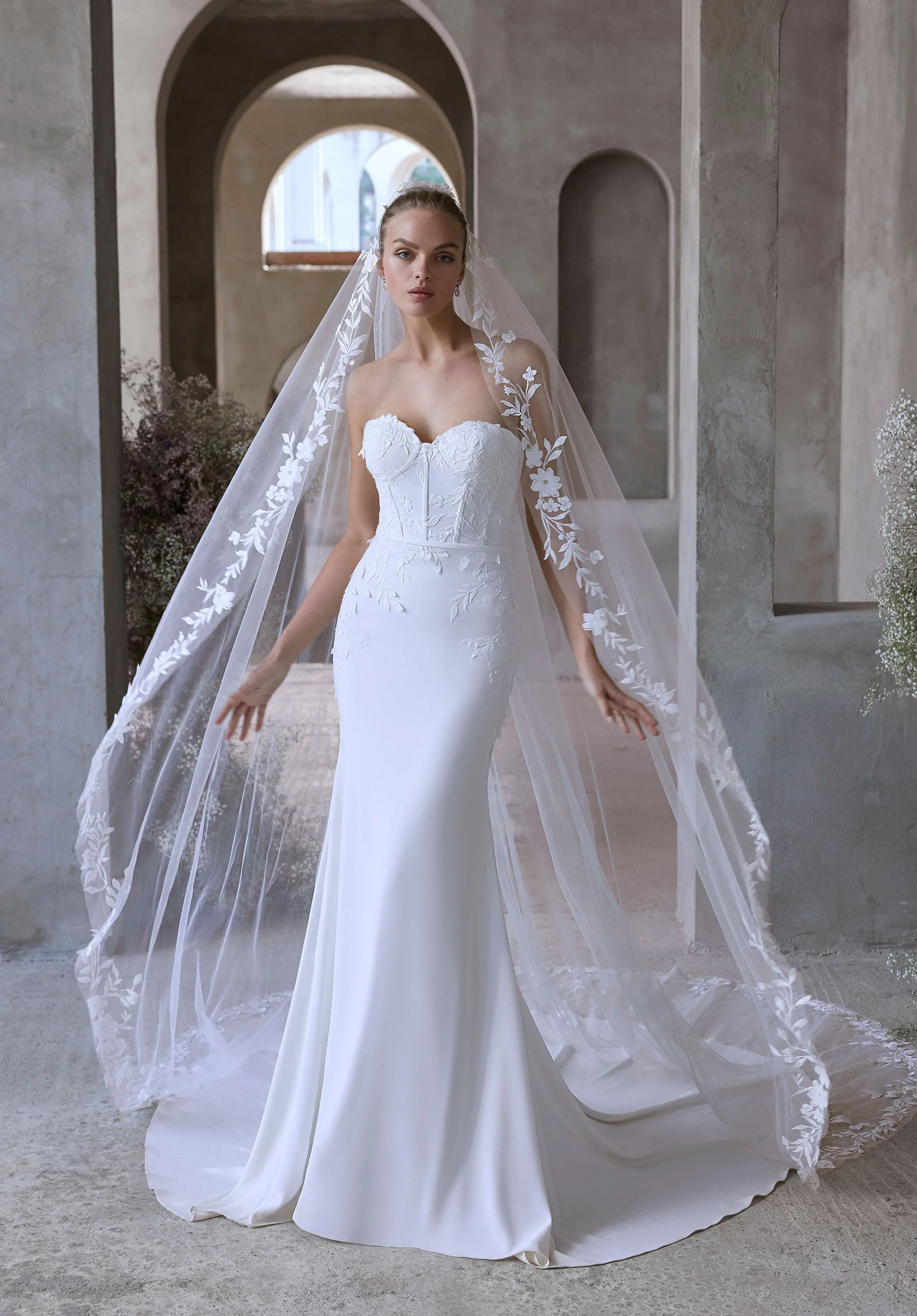 Threadwork Floral Appliqué Cathedral Veil