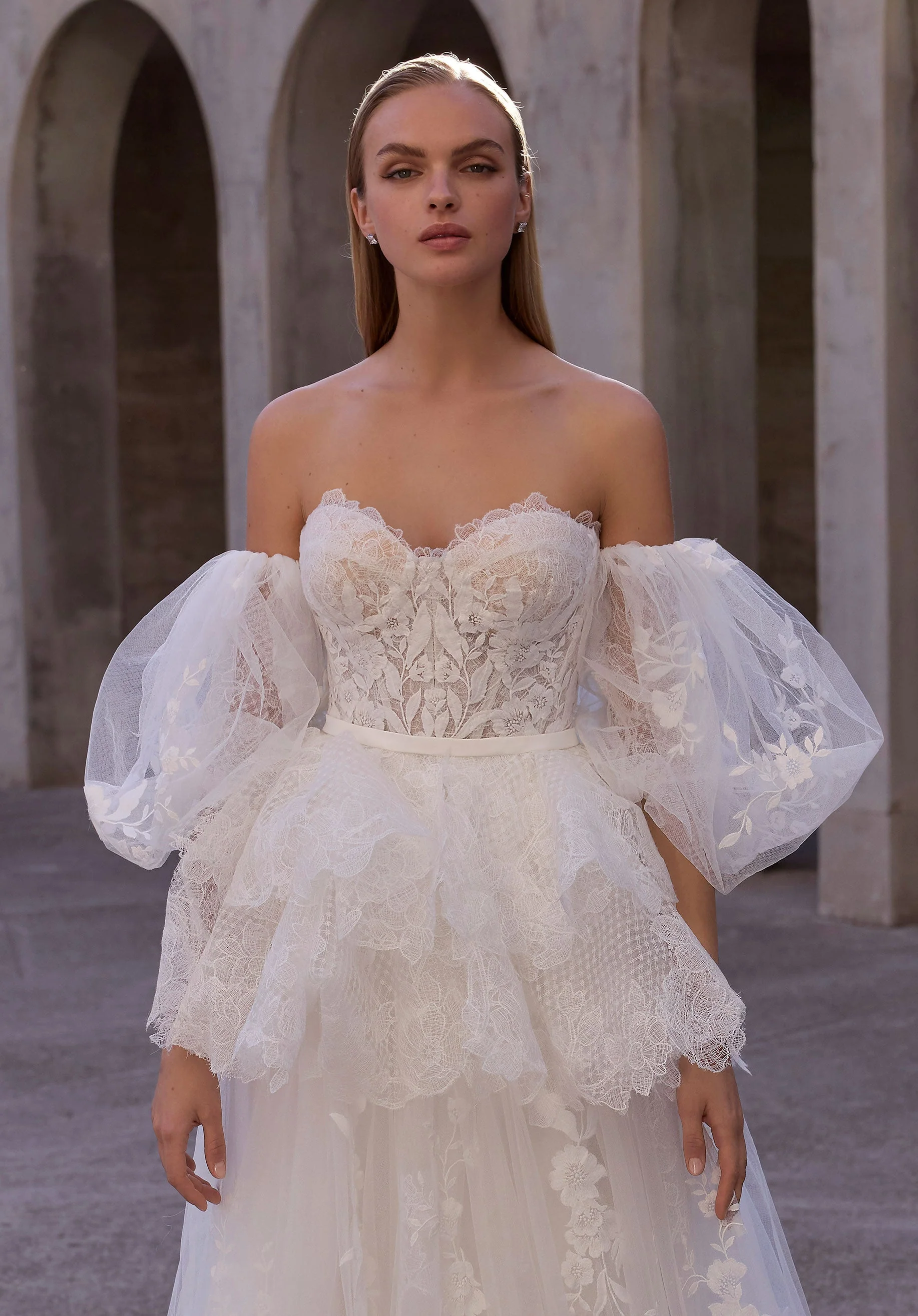 Threadwork Floral Tulle Puff Sleeves