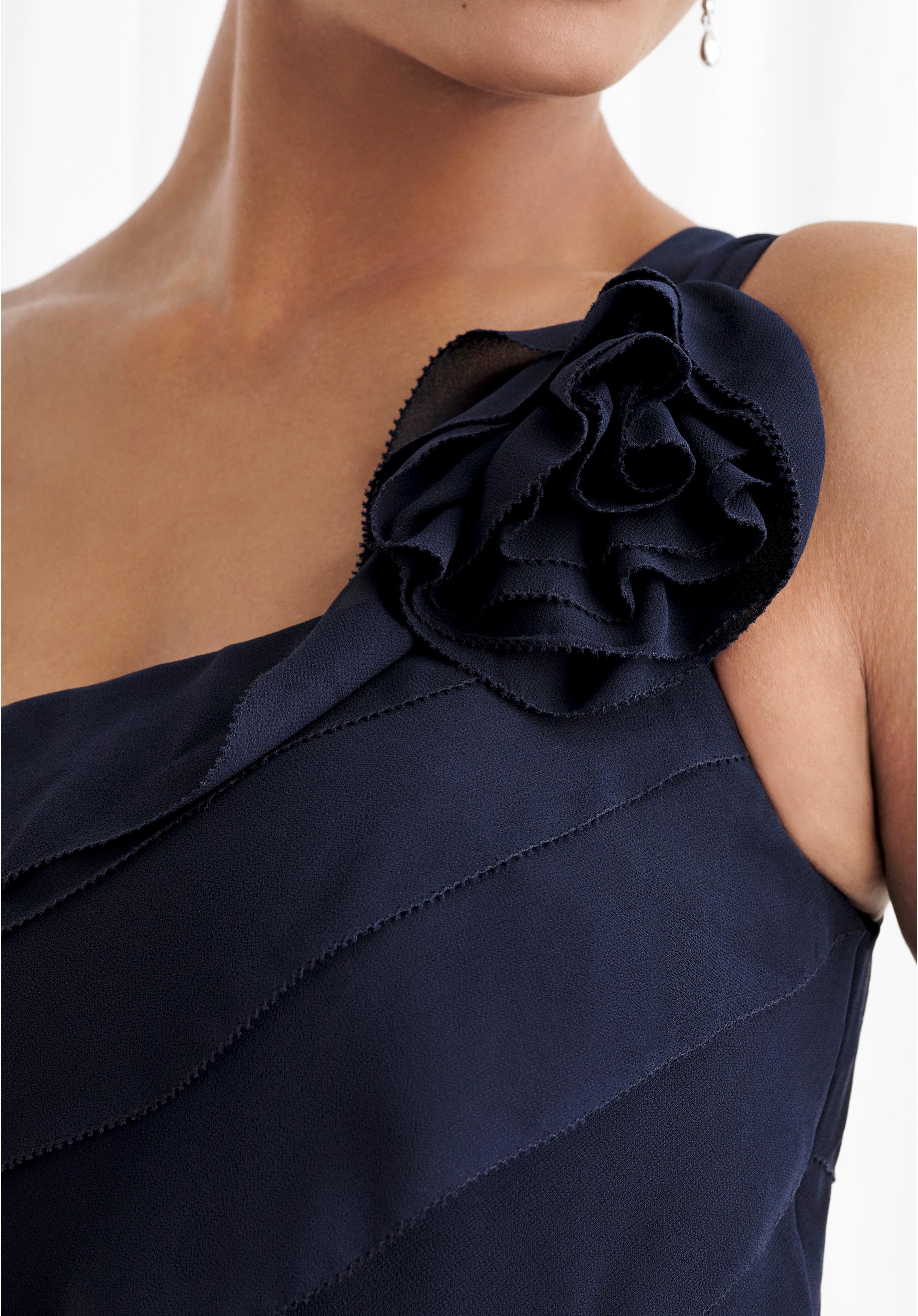 Tiered Chiffon One Shoulder Evening Gown - Image 7