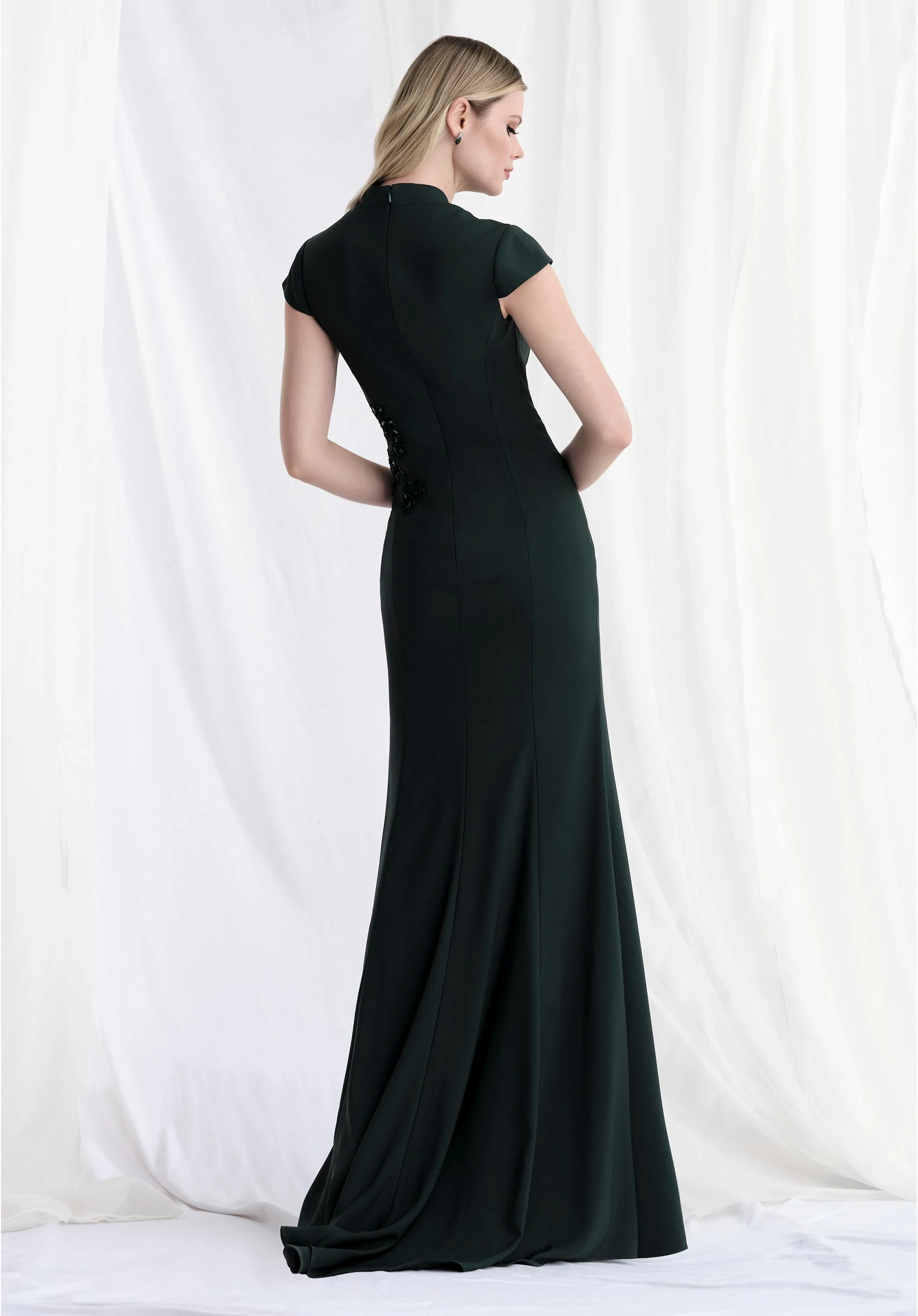 V-Neck Cap Sleeve Crepe Evening Gown - Image 5