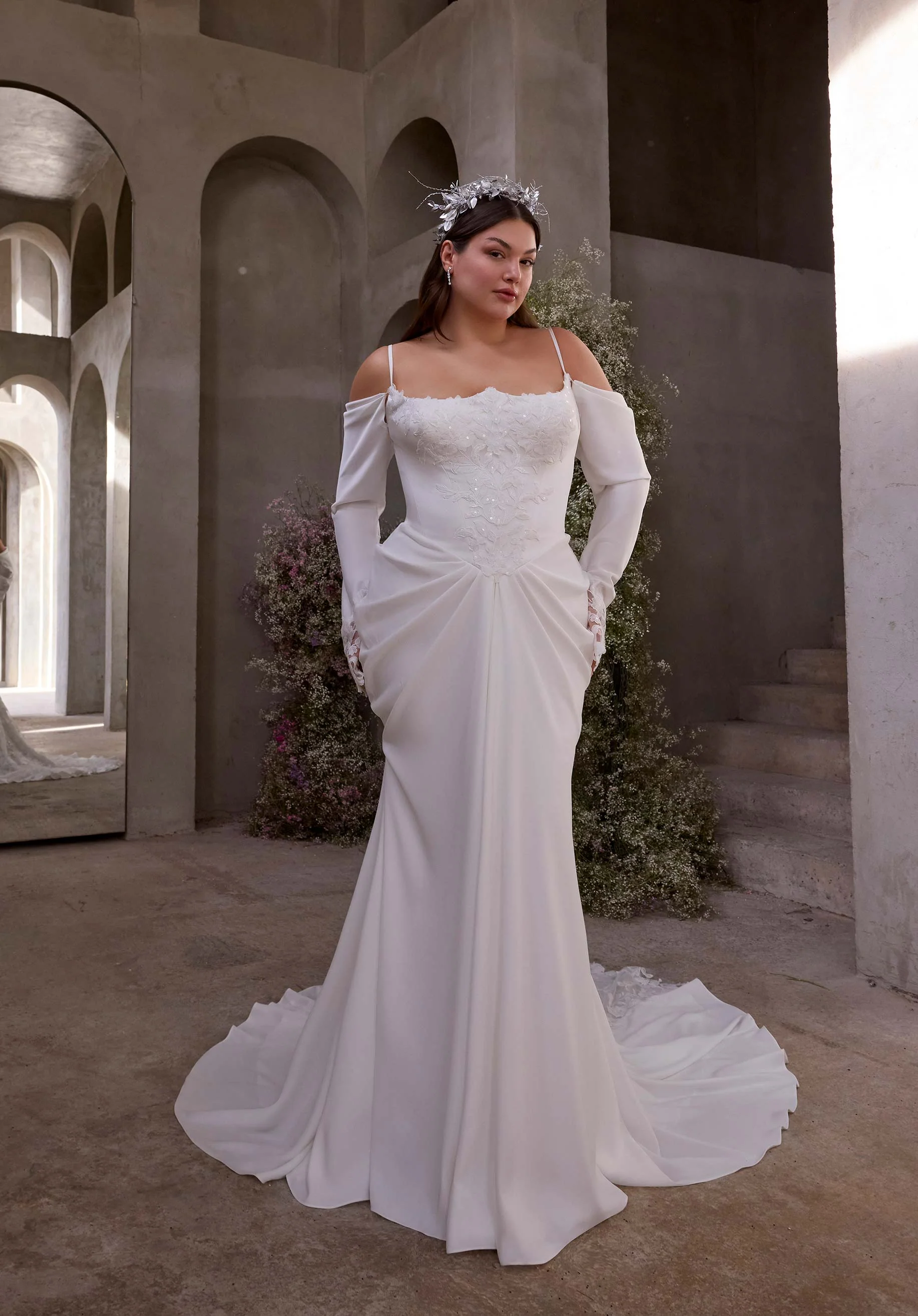 Valeria Wedding Dress - Image 5