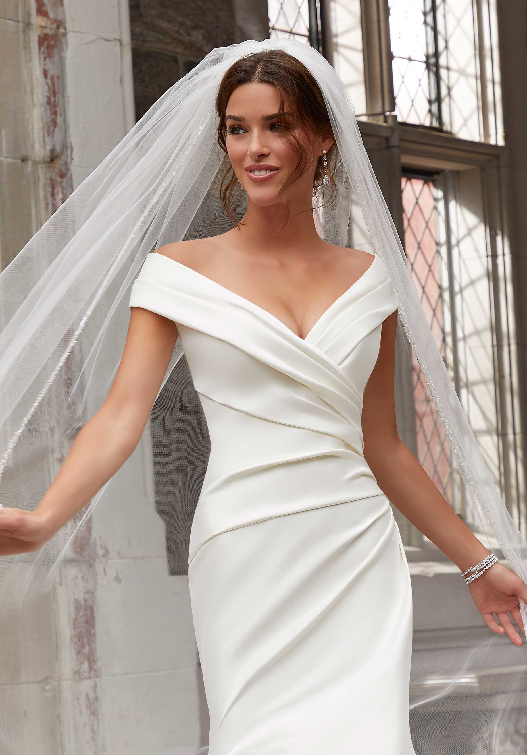 Veil Edged with Sequins - Image 3