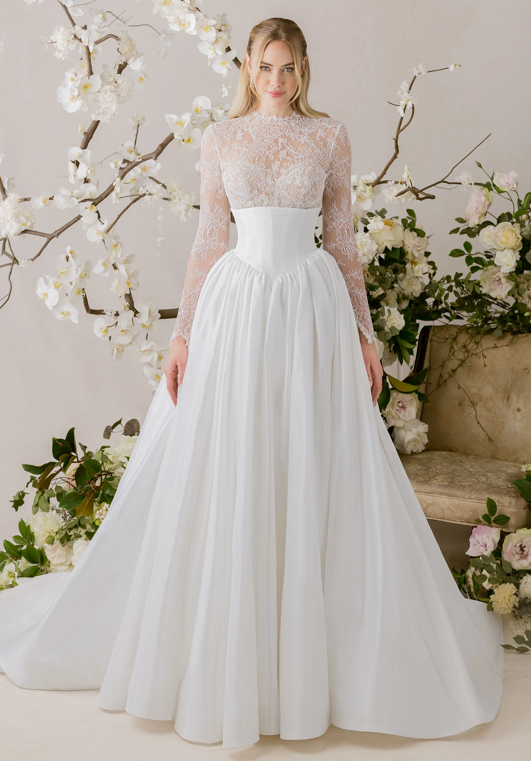 Vittoria Wedding Dress - Image 5