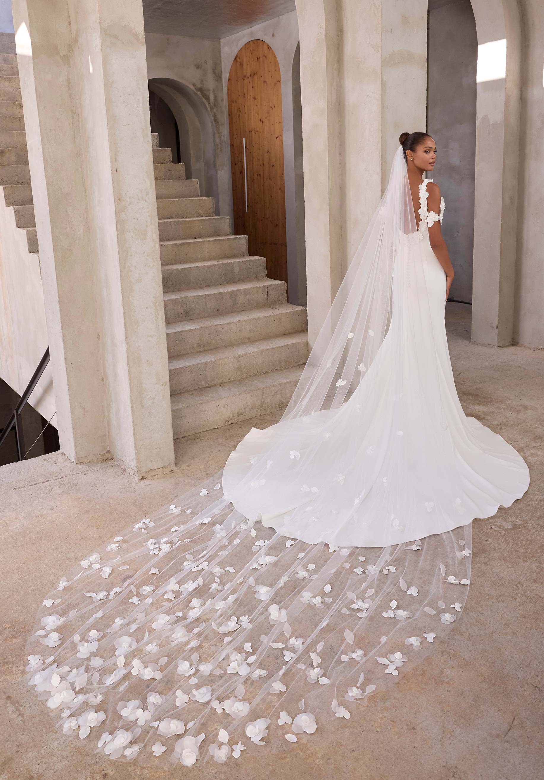Xanthe Wedding Dress - Image 6