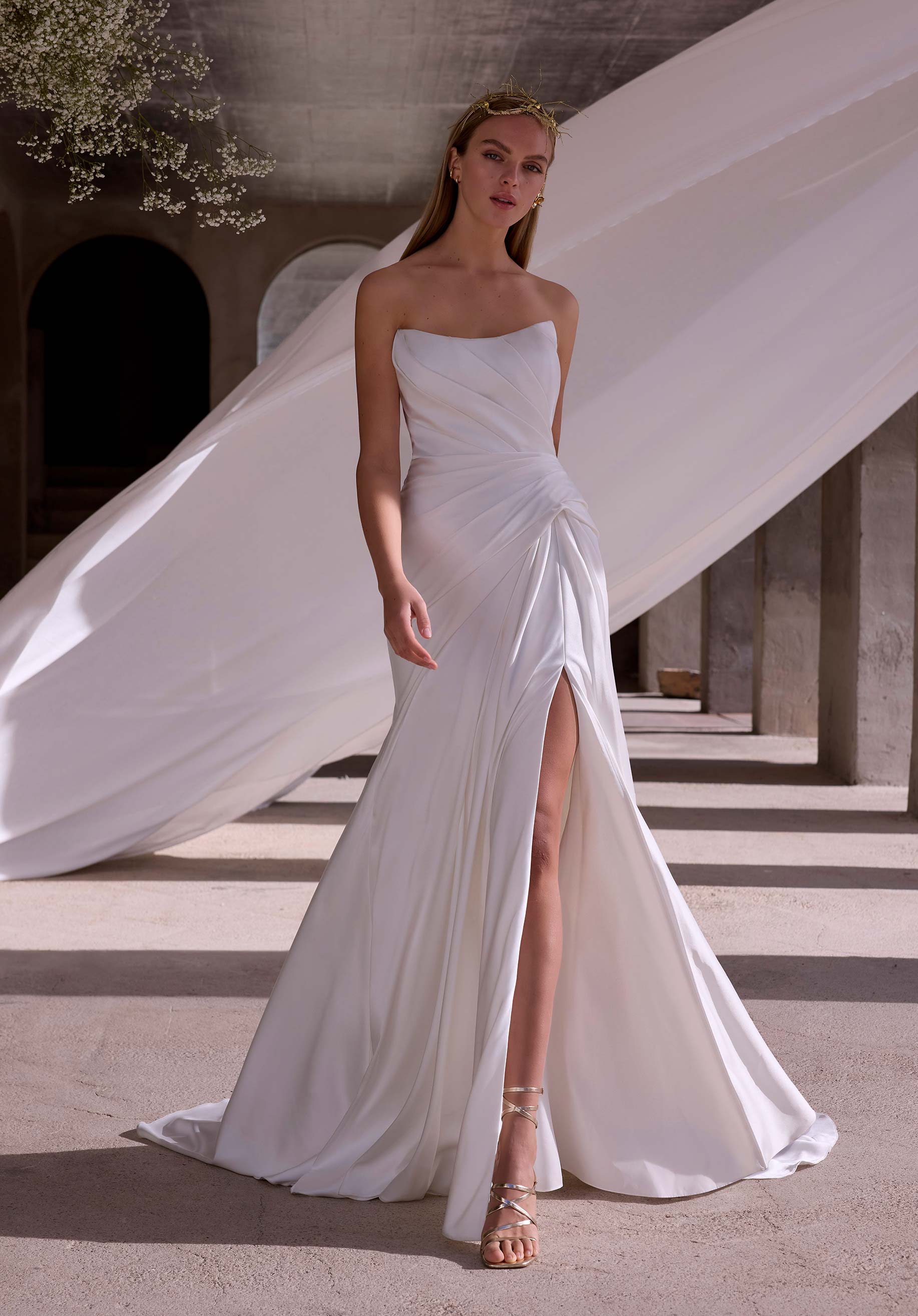 Zenobia Wedding Dress - Image 3